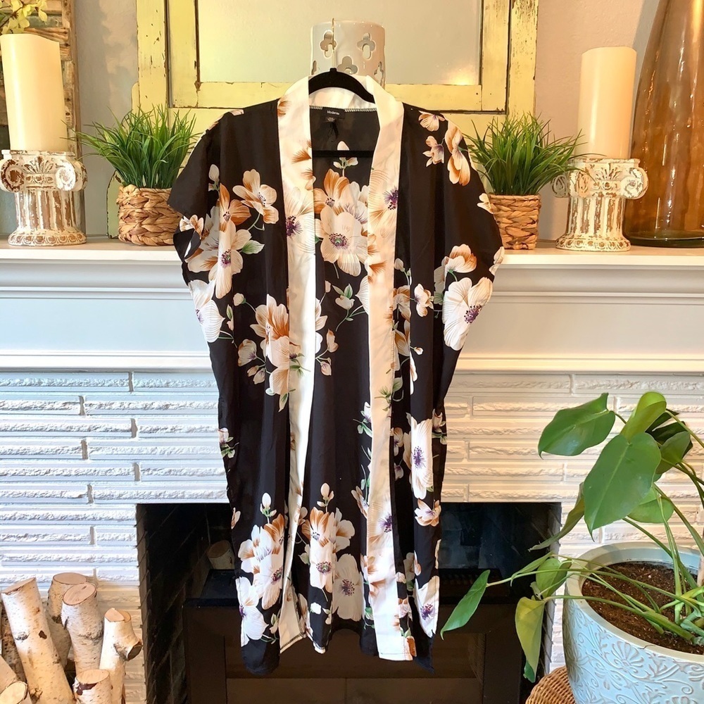 Modena Floral Block Print Black Bohemian Kimono Layering Top Size Medium